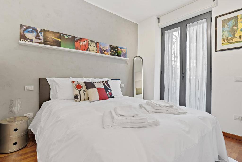Milano-M1 Rock House Apartment Bagian luar foto