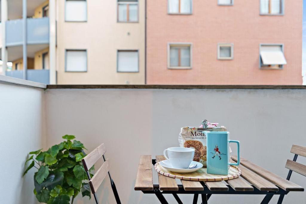 Milano-M1 Rock House Apartment Bagian luar foto