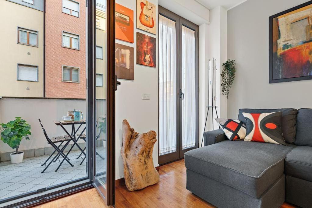 Milano-M1 Rock House Apartment Bagian luar foto
